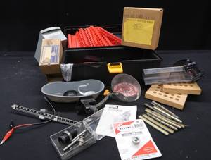 lot 227 image: RELOADING ITEMS IN TOOL BOX