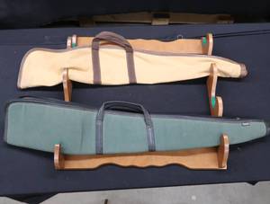 lot 228 image: GUN RACK AND 2 GUN CASES