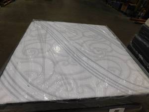 lot 2 image: King Mattress --New in Plastic