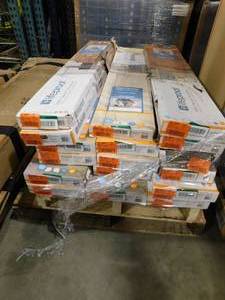 lot 14 image: MIx Pallet lot of Lifeproof Flooring