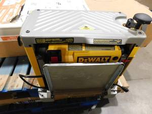 lot 17 image: DEWALT 15 Amp Corded 12.5 in. Bench Planer
