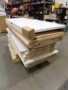 lot 21 image: Pallet lot of Door Slabs