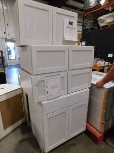 lot 165 image: lot of 4--Courtland Assembled Shaker Kitchen Cabinet in Polar White