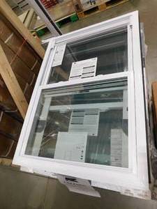 lot 170 image: lot of 7-- 32 in x 46 in  50 Series White double Hung Low-E Argon Glass Vinyl Replacement Window, Screen Incl