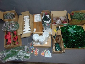 Mixed Christmas Lot