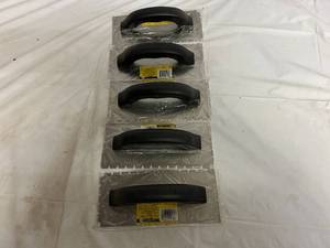 lot 83 image: 5 QEP Economy Notched Trowels