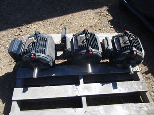 lot 68 image: (3) Marathon 3hp Motors (see pictures for specs)
