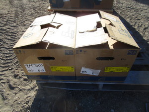 lot 76 image: (2) WEG 5hp Motors (see pictures for specs)