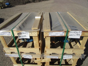 lot 88 image: (2) WEG 7.5hp Motors (see pictures for specs)
