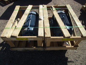 lot 90 image: (2) WEG 25hp Motors (see pictures for specs)