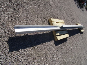 lot 32 image: Alum I Beam 6x4x14 (1pc 25) & (1pc 14 5)
