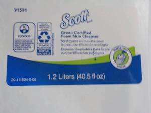 lot 32 image: 1.2 liters Scott Skin Cleanser...
