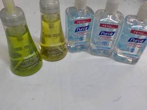 lot 37 image: Method and Purell...