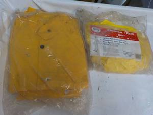 lot 47 image: SAS Rain Suit and ChemicalRain Sui...