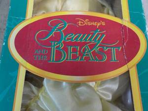 lot 73 image: Disneys Beauty and The Beast 17 t...