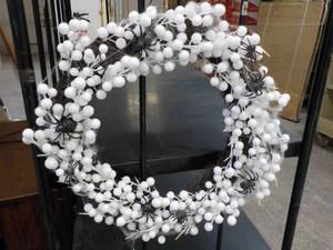 lot 118 image: Halloween White Spider Wreath...