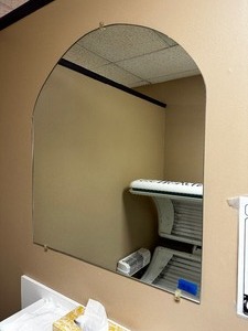 lot 43 image: 2 Curved Top Mirrors One Measuring 30 X 40 and One Measuring 30 X 30