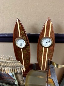 lot 178 image: Various Beach Themed Surfing Home Decor