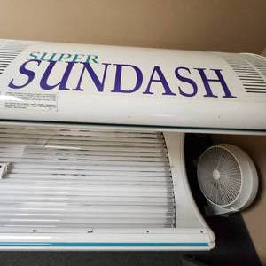 lot 100 image: Super Sundash Intellitan Plus Tanning Bed Measuring 82 X 46