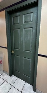 lot 208 image: Interior Door Measuring 32 X 80