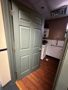 lot 212 image: Interior Door Measuring 32 X 80