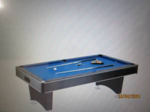 Hustler 7 Full-Size Pool Table...