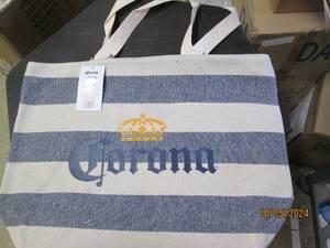 new corona striped beach tote zippe...