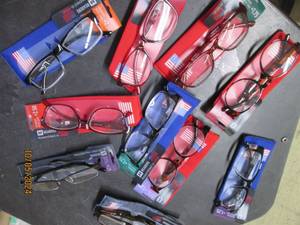 lot of 10 new reading glasses...