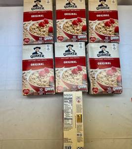 SSS. 7x 10 .98oz Packets Quacker Instant Oatmeal