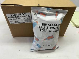 P. 25x 2oz Himalayan Salt & Vinegar Potato Chips