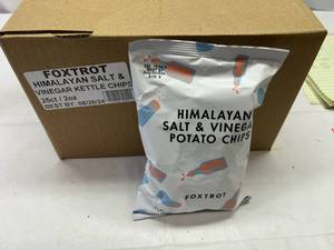P. 25x 2oz Himalayan Salt & Vinegar Potato Chips
