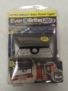 Ever Brite Ultra  Motion-Activated Solar Powered LED Light - NEW