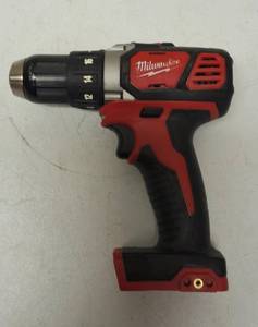 Milwaukee  12 DrillDriver 18V - Tool Only