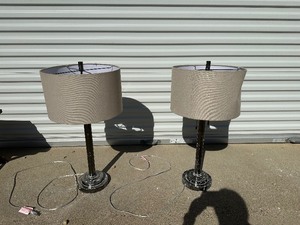 lot 66 image: 2 Nice Lamps - Customized