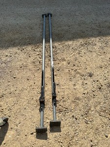 lot 62 image: 2 Saf-T-Lok ratcheting bars