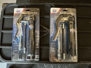 lot 109 image: 2 New Lucas Oil Heavy Duty Mini Grease Guns