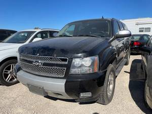 lot 23F image: 2007 Chevrolet Suburban LS - 1 OWNER - 4X4