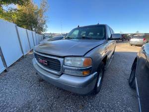 lot 26G image: 2003 GMC Yukon XL - 4X4 - 2 OWNERS