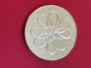 lot 103 image: True Loves Knot Sterling Coin