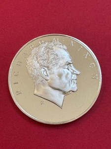 lot 107 image: Richard M. Nixon Sterling Coin 1972