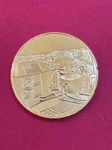 lot 108 image: Viking I July 20,1976 Gold Electroplated Over Sterling Coin