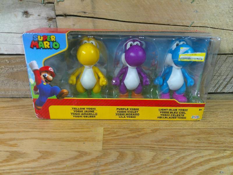 World of Nintendo Super Mario Yellow, Purple & Light-Blue Yoshi 4