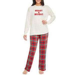 lot 35 image: Members Mark Merry & Bright Ladies Pajama Set-Small