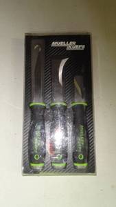 lot 192 image: Mueller Kueps 268 500 Pro-Xnife Kit 3 Pcs