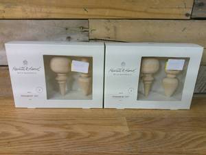lot 285 image: Set of 2 WOODEN SPINDLE CHRISTMAS ORNAMENT SET OF 3 HEARTH & HAND WITH MAGNOLIA