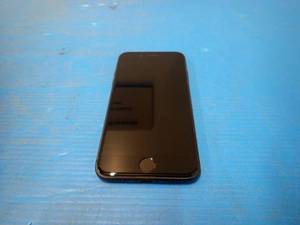 lot 26 image: Apple&nbspiphone 8 A1863  64GB of storage  Cellular Carrier Unlocked  Includes Charging Cable  Light scratches on screen