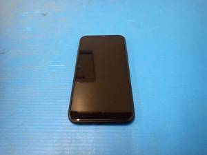 lot 28 image: Apple&nbspIphone Xr A1984  64GB of storage  Cellular Carrier Unlocked  Includes Charging Cable  Light scratches on screen