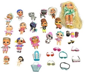 lot 27 image: LOT OF LOL DOLLS
