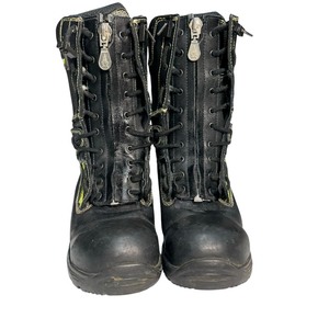 lot 78 image: PAIR OF JOLLY SCRAPE GORE-TEX FIRE GAURD BOOTS SIZE 7