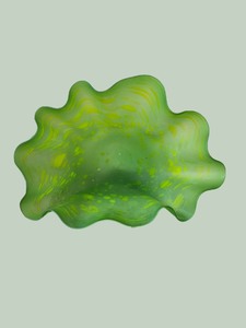 lot 92 image: Unique Green Art Glass Vase with Flat Base  11 Opening, 16 Wide, 10 Deep
